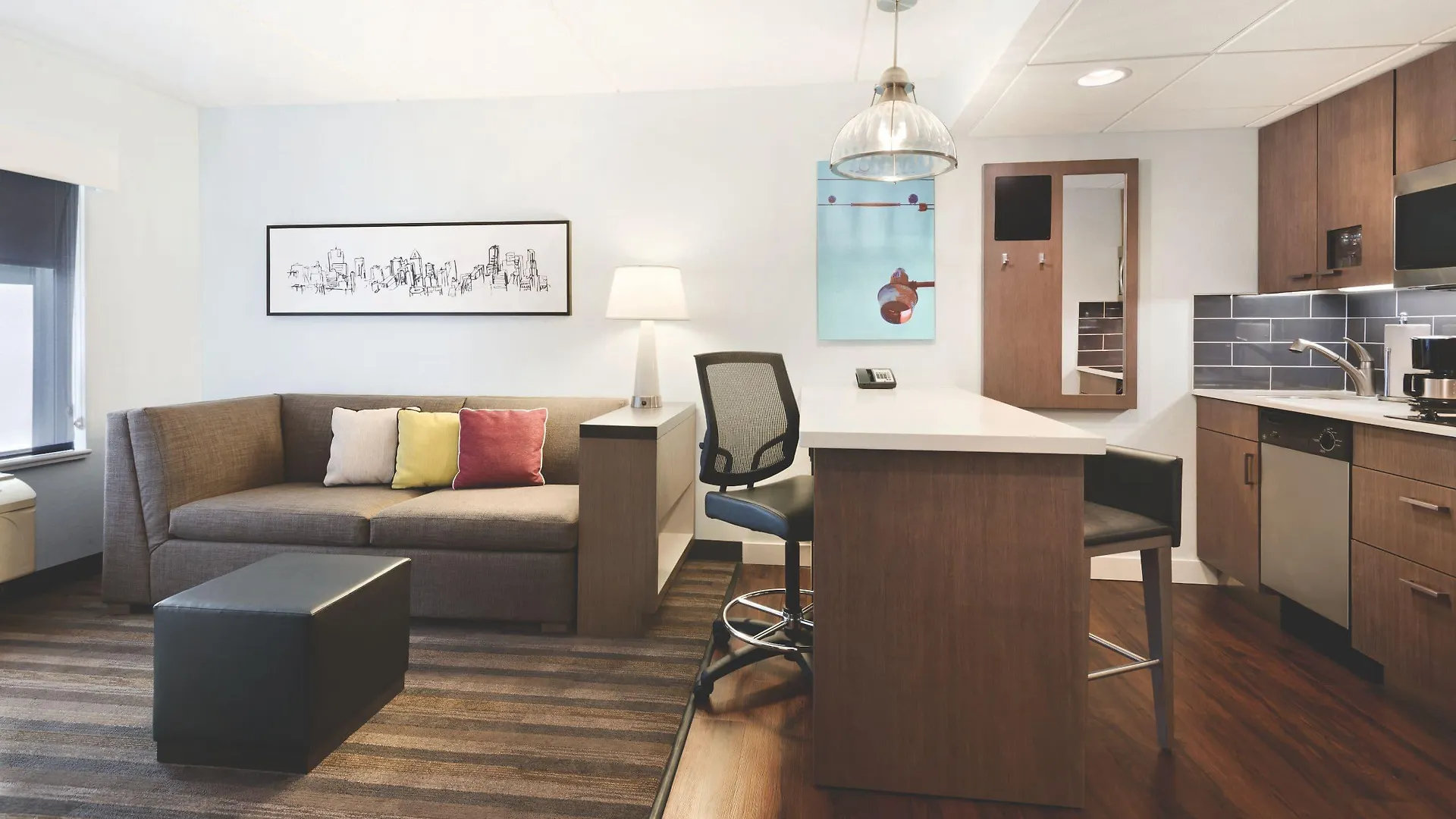 Hotel Clt Sky Suites Charlotte